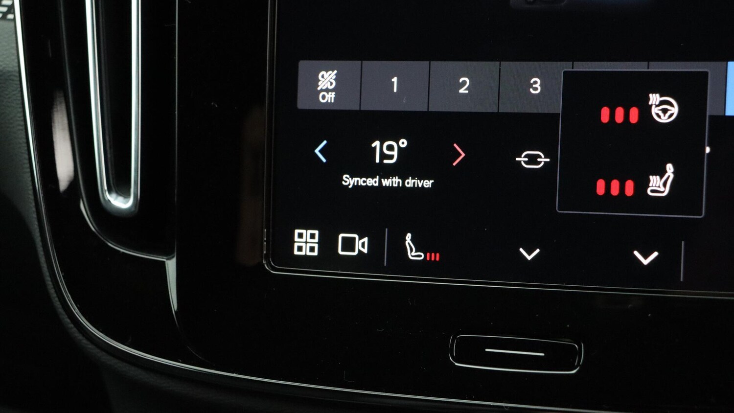 Used Volvo XC40 2025 for sale - 76326220: Photo 39