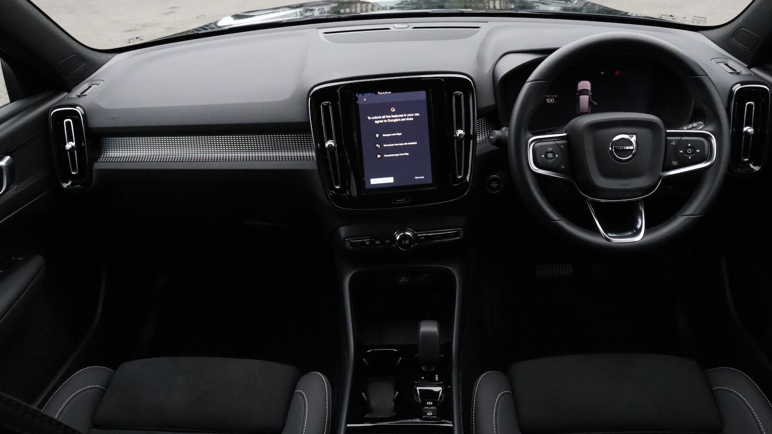 Used Volvo XC40 2025 for sale - 76326220: Photo 5