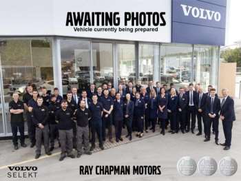 Used Volvo V40 2016 for sale - 75246883: Photo