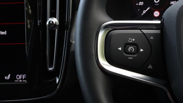 Used Volvo XC40 2021 for sale - 76247171: Photo 21