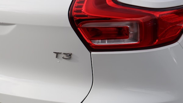 Used Volvo XC40 2021 for sale - 76247171: Photo 41