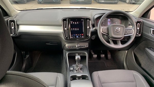 Used Volvo XC40 2021 for sale - 76247171: Photo 5