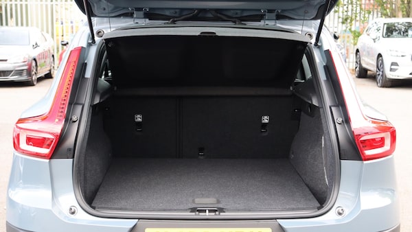 Used Volvo XC40 2022 for sale - 76159086: Photo 13
