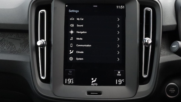 Used Volvo XC40 2022 for sale - 76159086: Photo 17