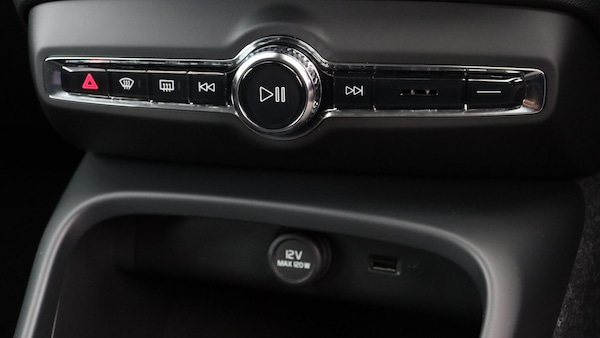 Used Volvo XC40 2022 for sale - 76159086: Photo 25