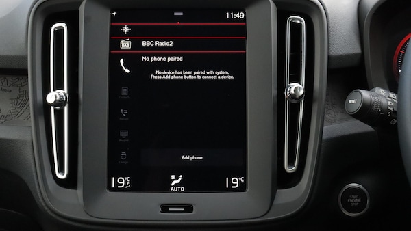 Used Volvo XC40 2022 for sale - 76159086: Photo 32