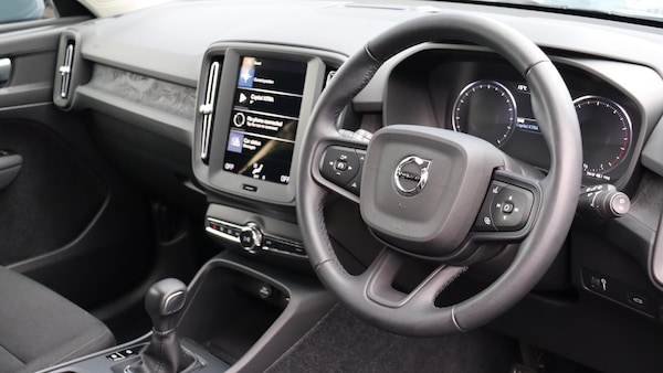 Used Volvo XC40 2022 for sale - 76159086: Photo 4
