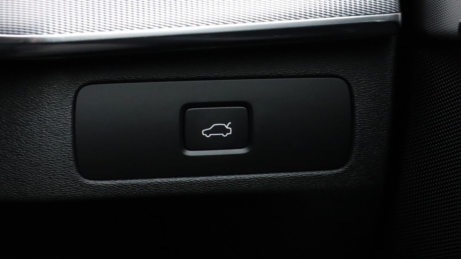 Vehicle 46