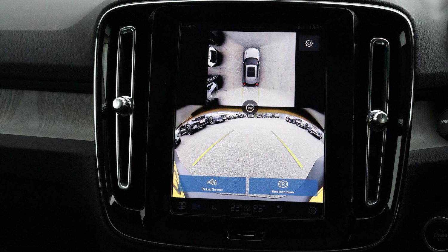 Used Volvo XC40 2025 for sale - 76326207: Photo 19