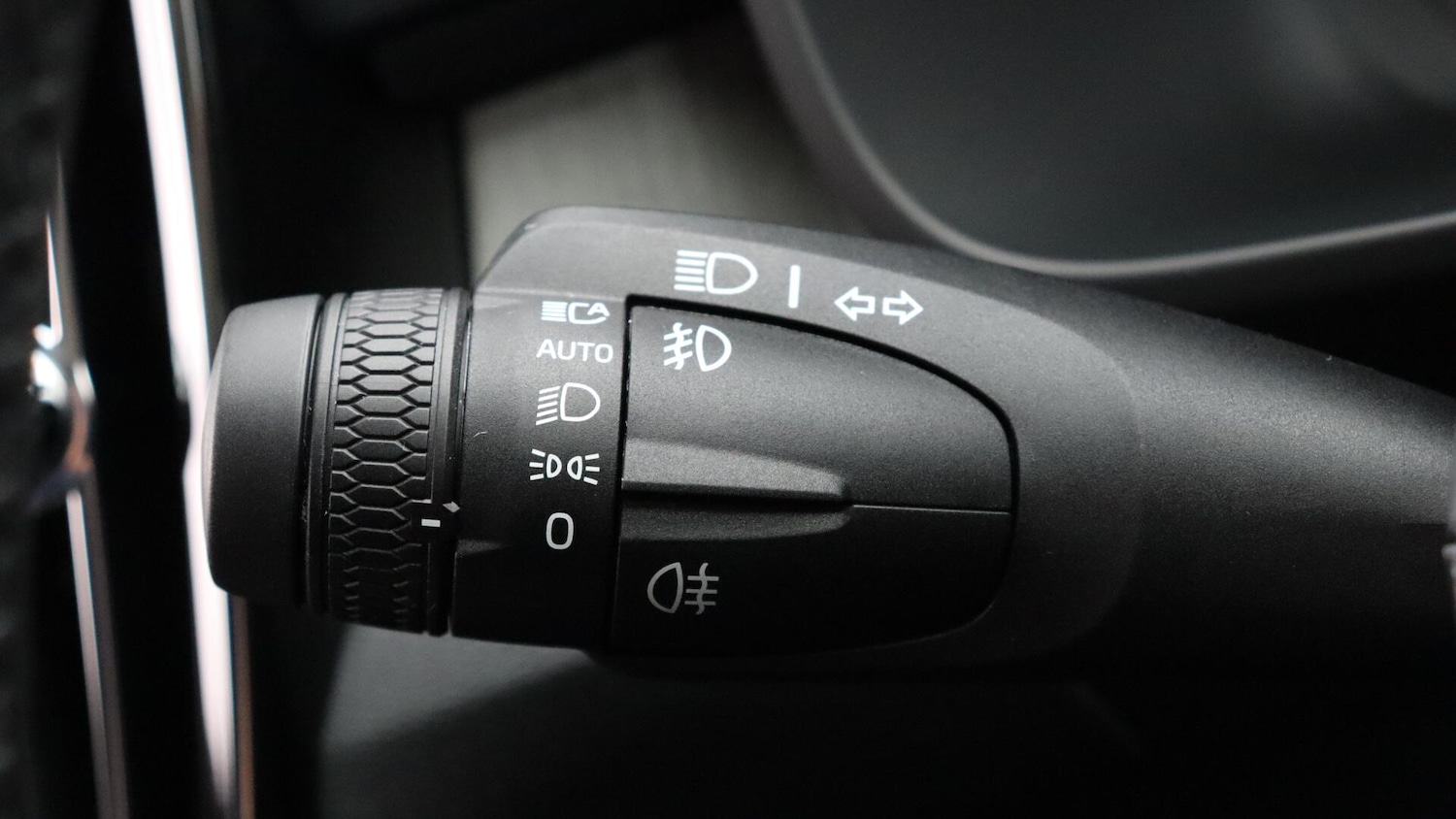 Used Volvo XC40 2025 for sale - 76326207: Photo 20