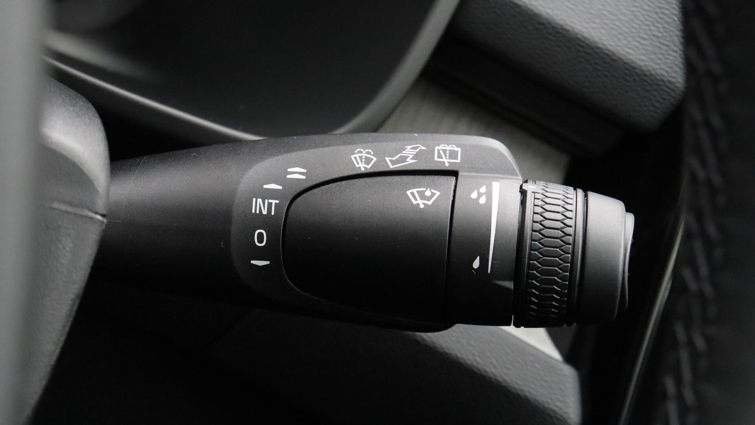 Used Volvo XC40 2025 for sale - 76326207: Photo 23
