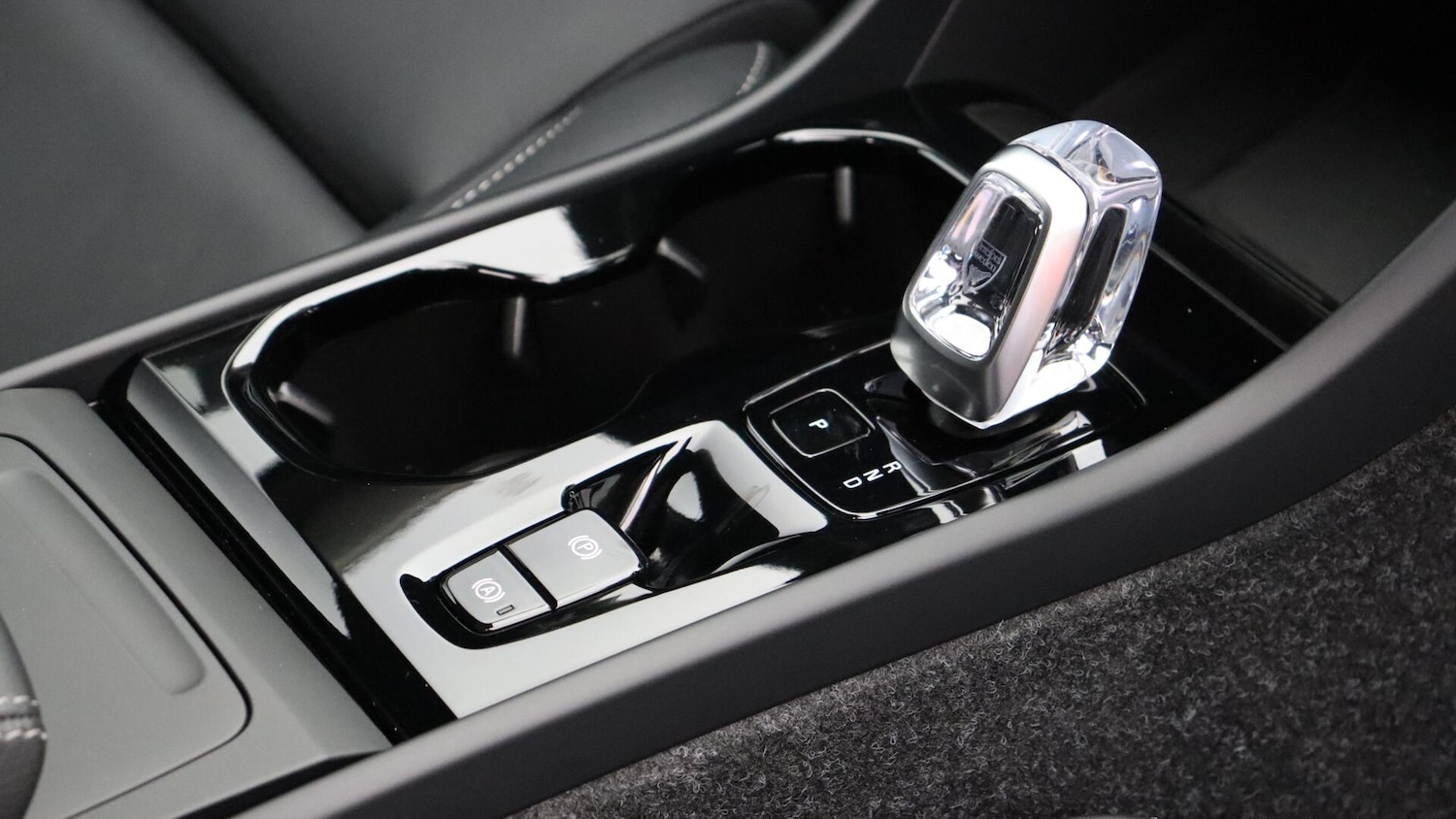 Used Volvo XC40 2025 for sale - 76326207: Photo 26