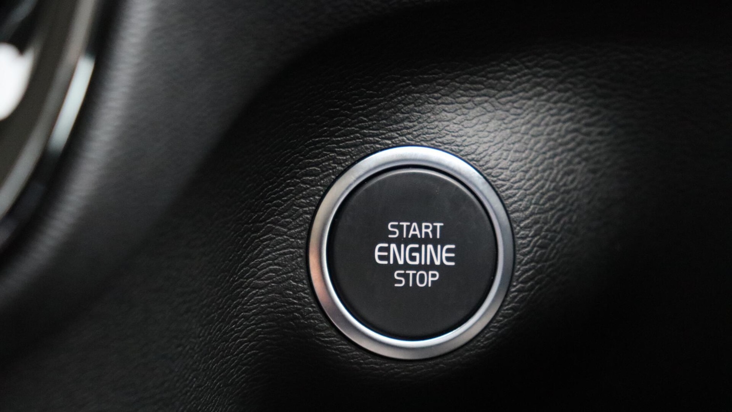 Used Volvo XC40 2025 for sale - 76326207: Photo 27