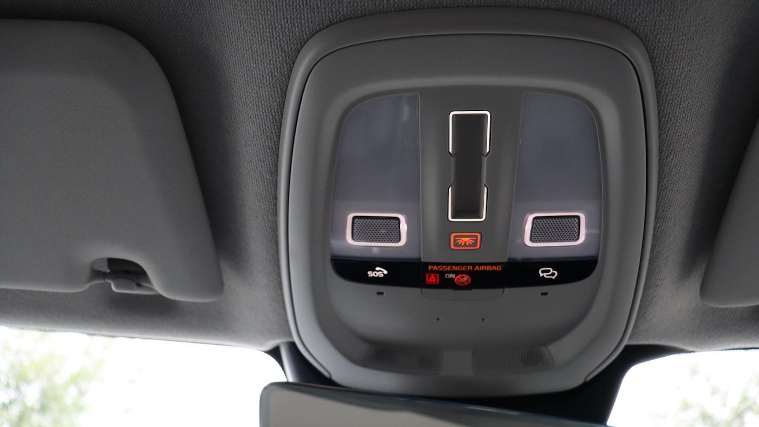 Used Volvo XC40 2025 for sale - 76326207: Photo 28