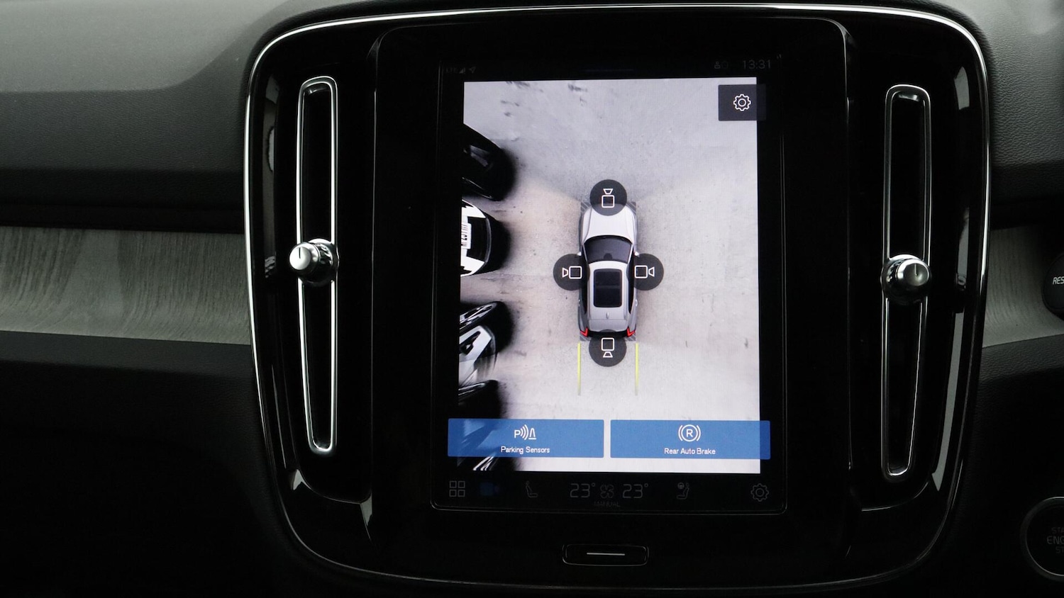 Used Volvo XC40 2025 for sale - 76326207: Photo 40