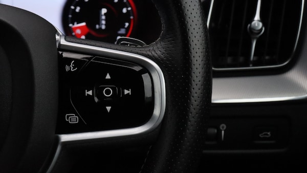 Used Volvo XC60 2019 for sale - 76283609: Photo 22