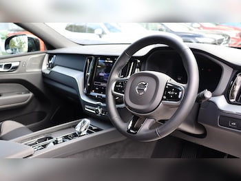 Used Volvo XC60 2025 for sale - 76260001: Photo