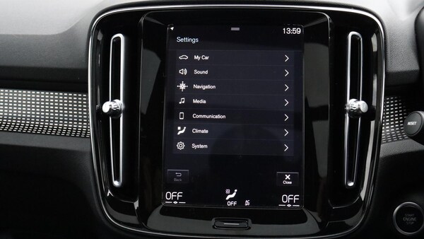 Used Volvo XC40 2021 for sale - 76270287: Photo 17