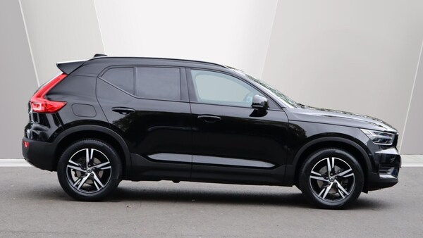Used Volvo XC40 2021 for sale - 76270287: Photo 3