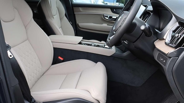 Used Volvo XC90 2025 for sale - 76247452: Photo 13