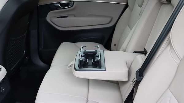 Used Volvo XC90 2025 for sale - 76247452: Photo 37