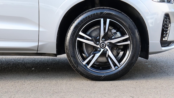 Used Volvo XC60 2021 for sale - 75670513: Photo 9