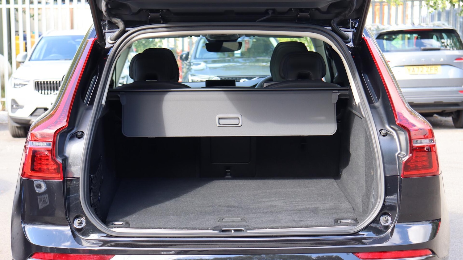 Used Volvo XC60 2025 for sale - 76043014: Photo 13