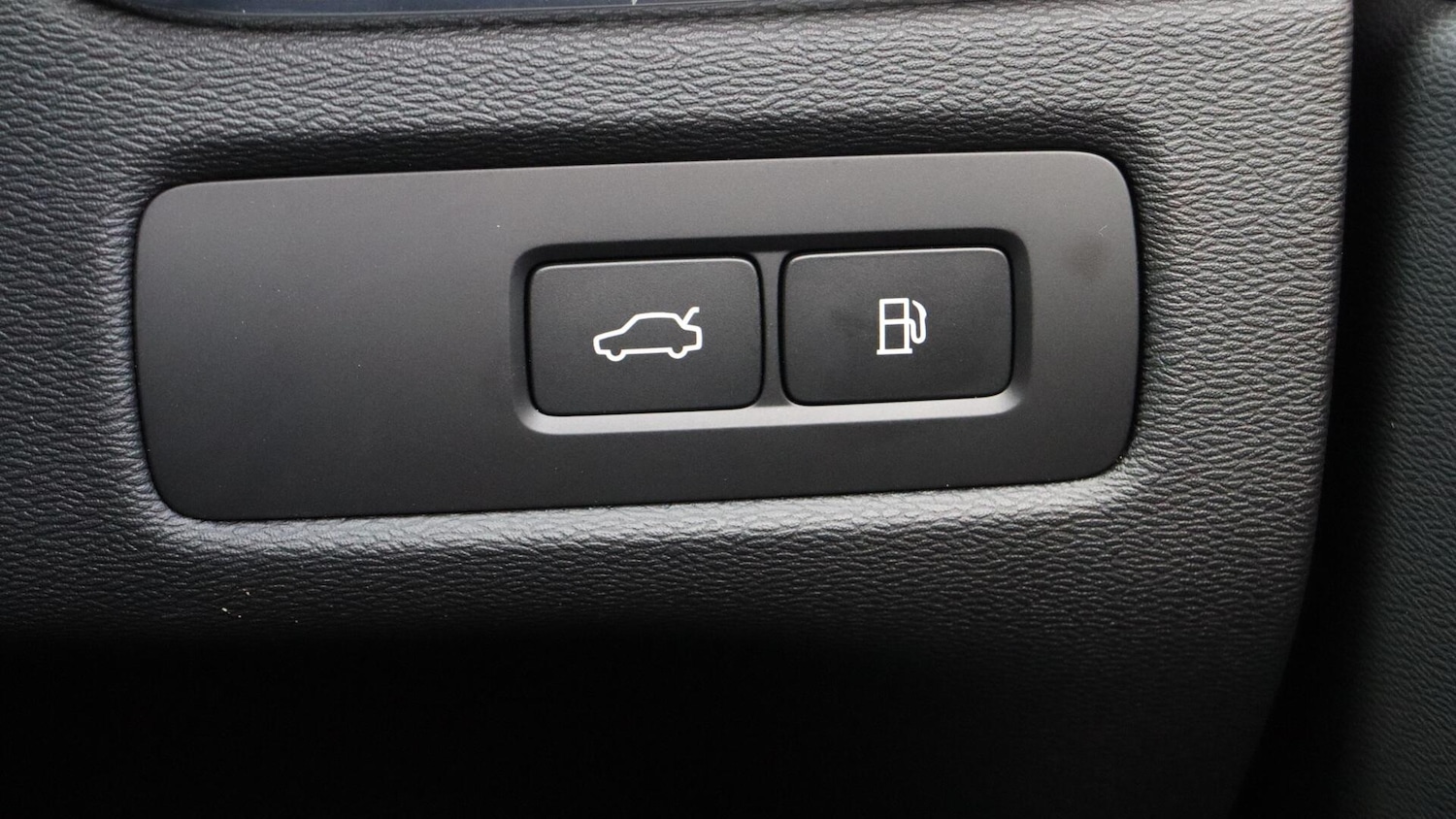 Used Volvo XC60 2025 for sale - 76043014: Photo 47