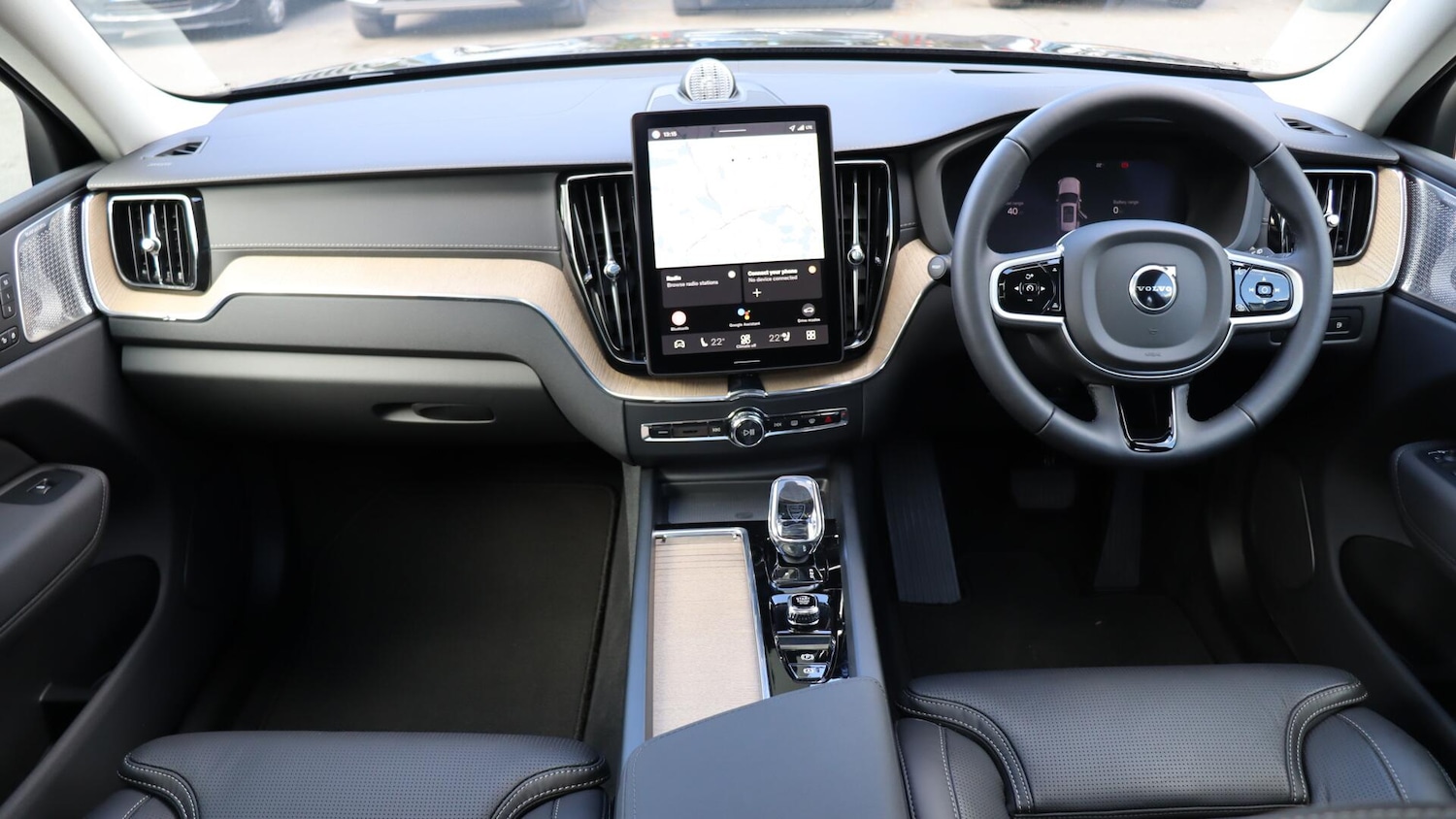 Used Volvo XC60 2025 for sale - 76043014: Photo 5