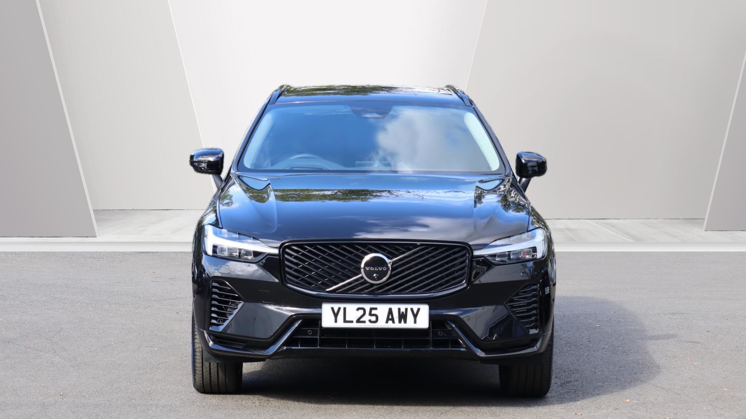 Used Volvo XC60 2025 for sale - 76043014: Photo 8