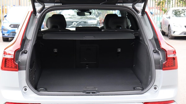Used Volvo XC60 2025 for sale - 76327000: Photo 13