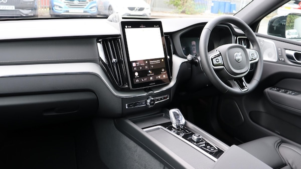 Used Volvo XC60 2025 for sale - 76327000: Photo 14