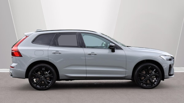 Used Volvo XC60 2025 for sale - 76327000: Photo 3
