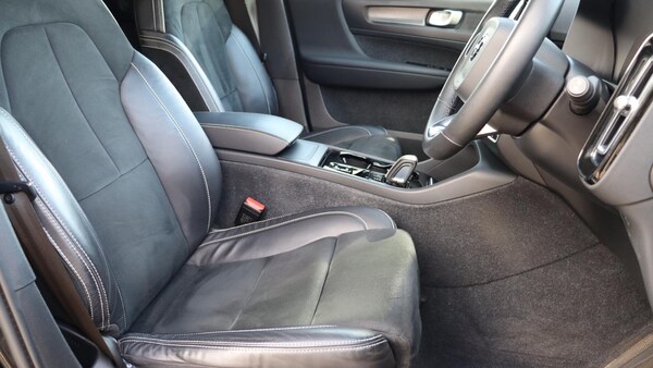 Used Volvo XC40 2021 for sale - 76188829: Photo 10
