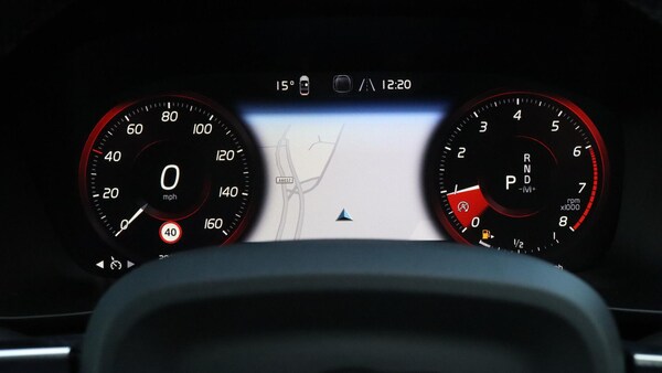 Used Volvo XC40 2021 for sale - 76188829: Photo 11