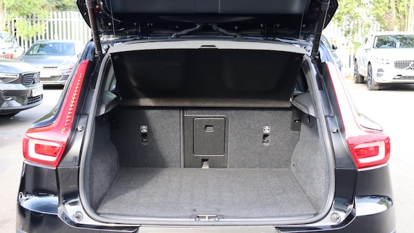 Used Volvo XC40 2021 for sale - 76188829: Photo 13