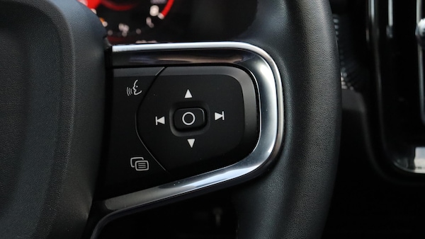 Used Volvo XC40 2021 for sale - 76188829: Photo 22