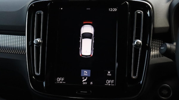 Used Volvo XC40 2021 for sale - 76188829: Photo 25