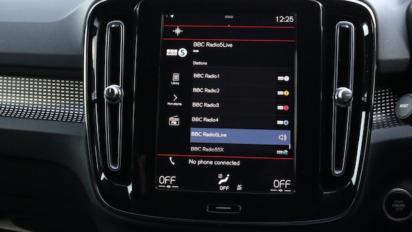 Used Volvo XC40 2021 for sale - 76188829: Photo 31