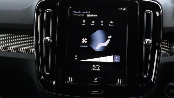 Used Volvo XC40 2021 for sale - 76188829: Photo 38