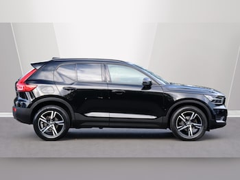 Used Volvo XC40 2021 for sale - 76188829: Photo 3