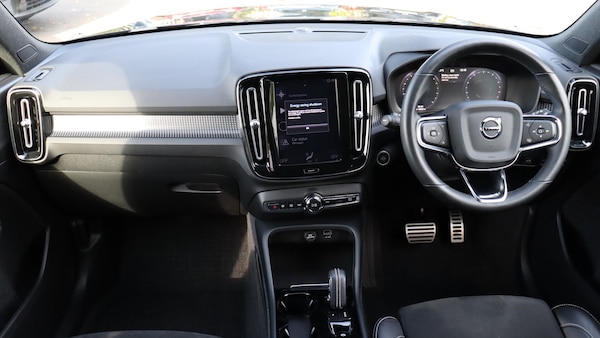 Used Volvo XC40 2021 for sale - 76188829: Photo 5