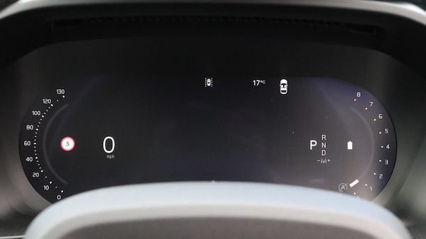 Used Volvo XC40 2025 for sale - 76259029: Photo 11
