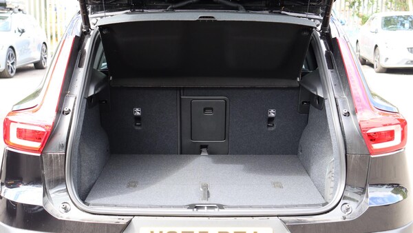 Used Volvo XC40 2025 for sale - 76259029: Photo 13