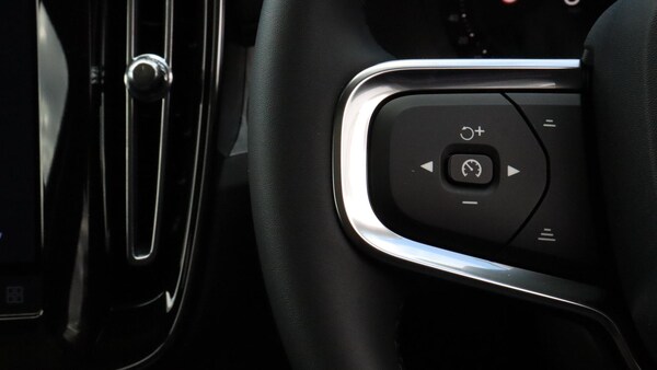 Used Volvo XC40 2025 for sale - 76259029: Photo 21