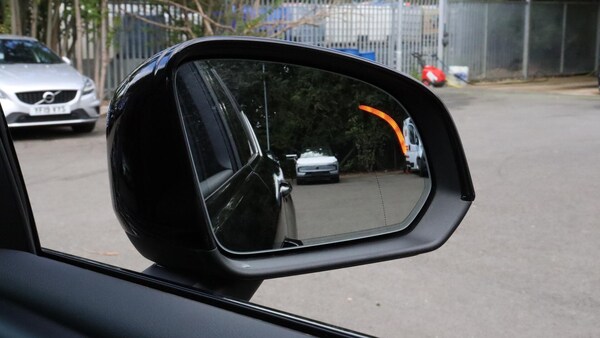 Used Volvo XC40 2025 for sale - 76259029: Photo 32