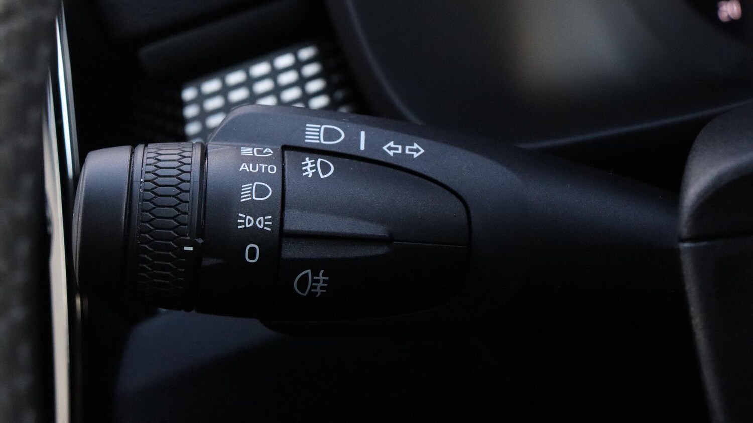 Used Volvo XC40 2025 for sale - 76059293: Photo 20