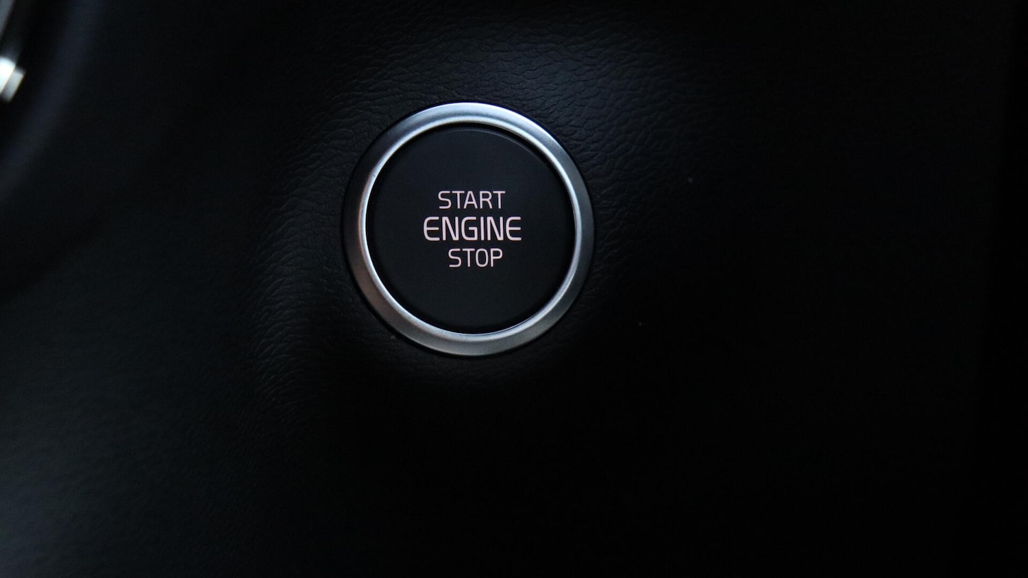 Used Volvo XC40 2025 for sale - 76059293: Photo 27