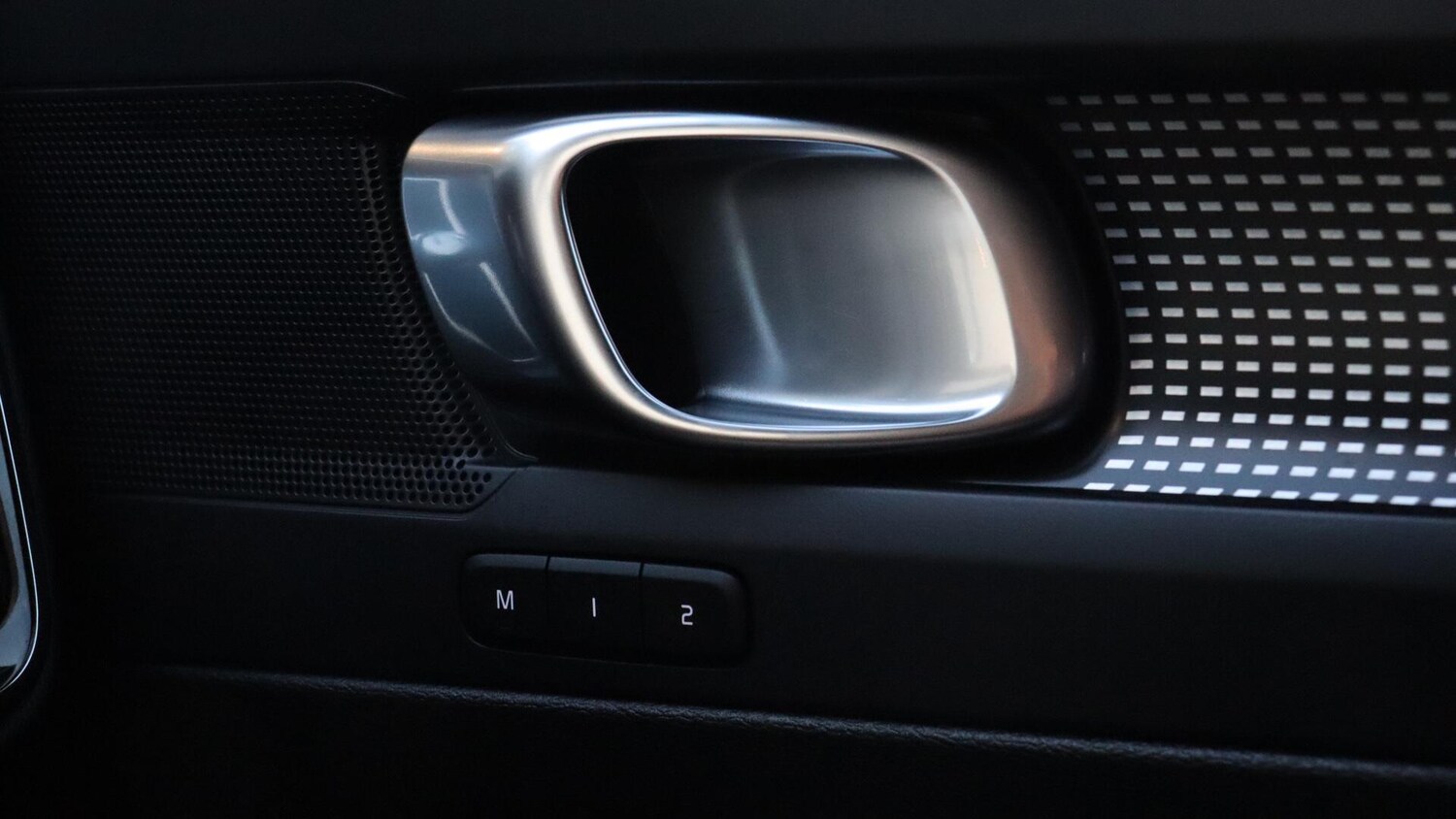 Used Volvo XC40 2025 for sale - 76059293: Photo 43