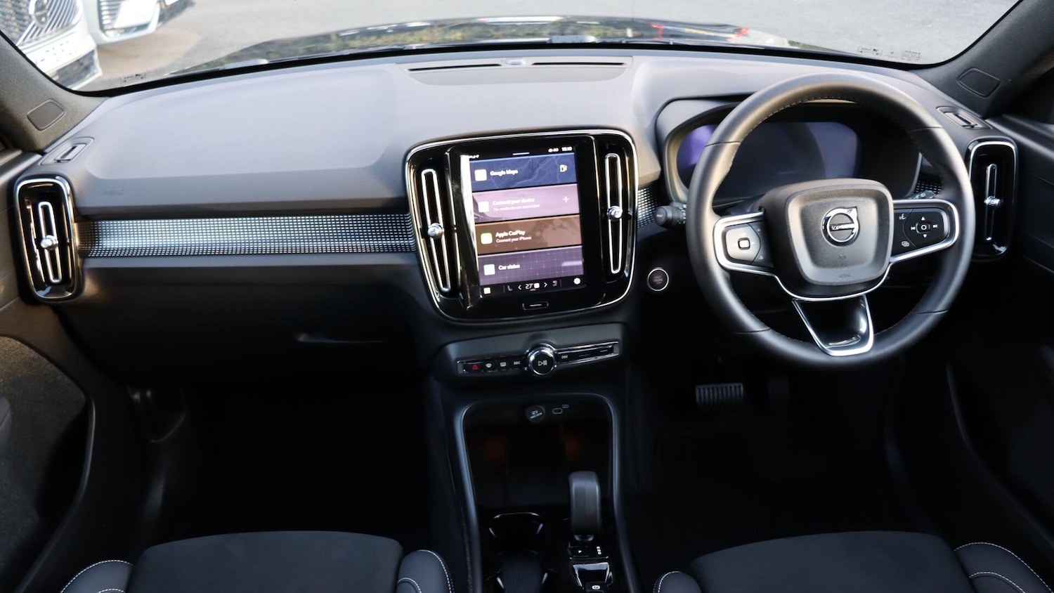 Used Volvo XC40 2025 for sale - 76059293: Photo 5